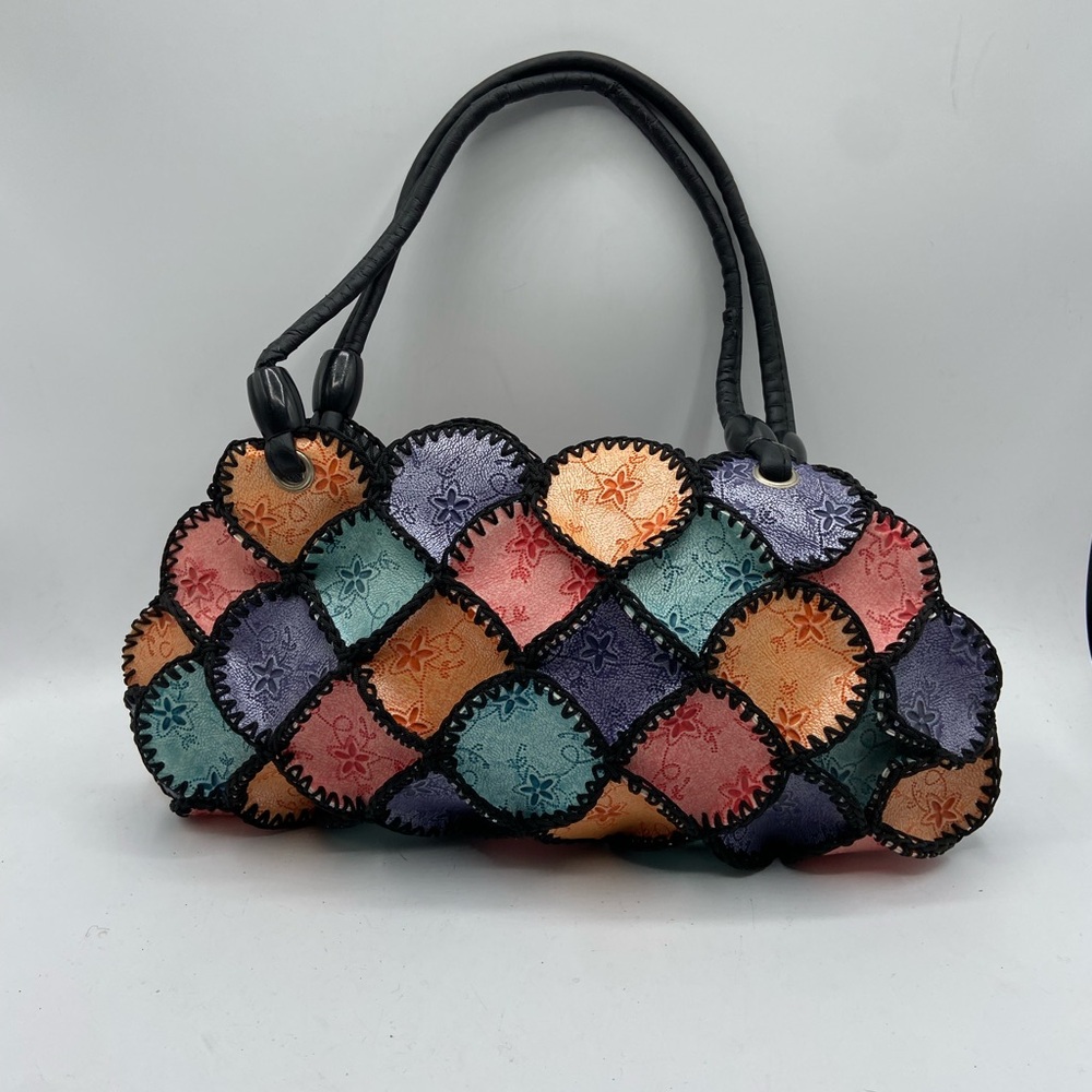 Multicolor Shoulder Bag With Patchwork Design - image 5